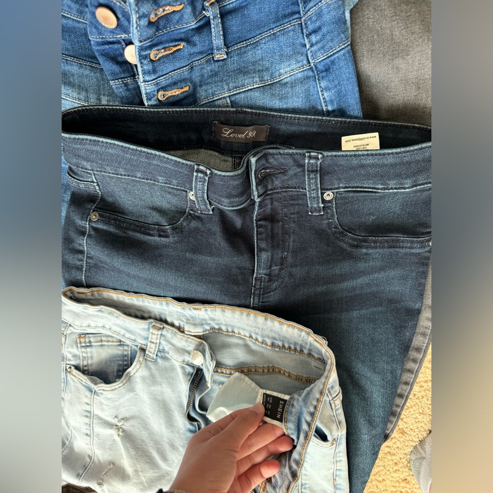 10 Jean Bundle - image 6